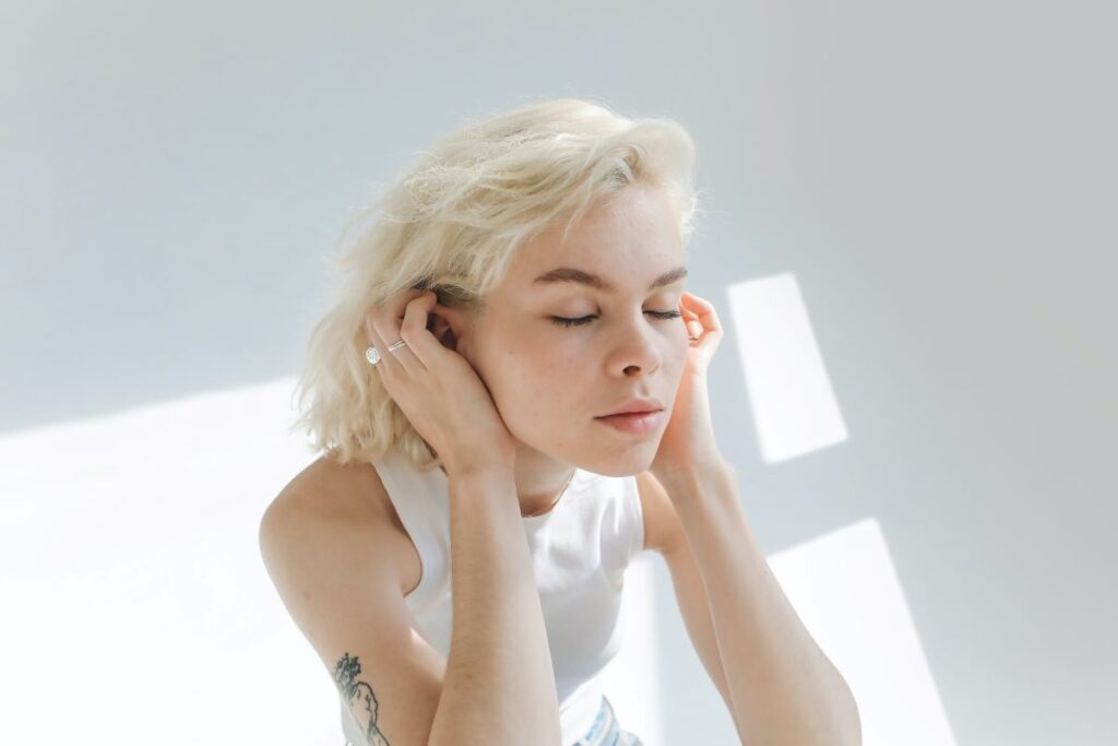 Autism and sensory issues can be managed with mindfulness techniques.